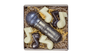 MICROFONO con NOTE MUSICALI è stato aggiunto alla lista dei desideri!